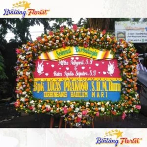 Bunga Papan Happy Wedding Bintang Florist Sidoarjo
